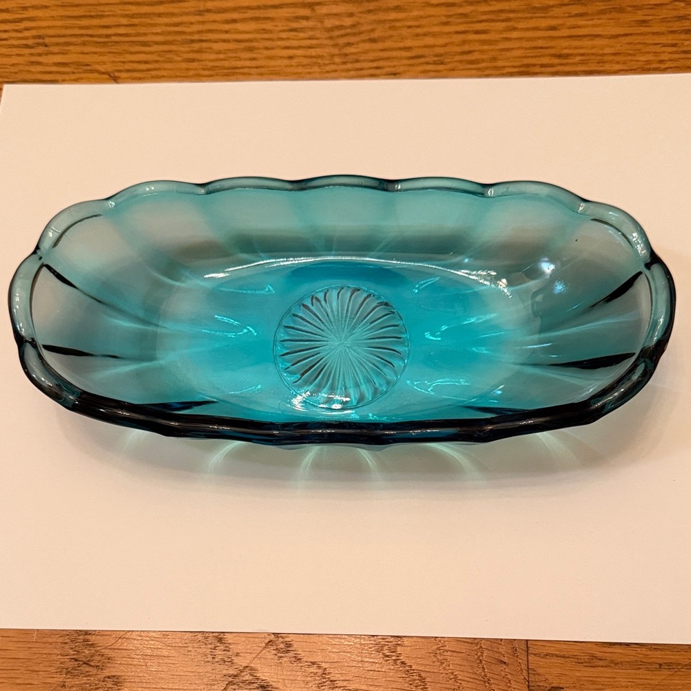 Vintage Aqua Blue Glass Serving Dish 10 inches x 4 inches Pristine!